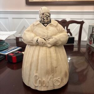 Americana McCoy Vintage Cookie Jar